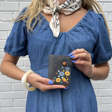 Load image into Gallery viewer, Espe Jay Sm Wallet - Grey