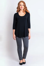 Load image into Gallery viewer, Jazz 3/4 Top - Black (Blue Sky)