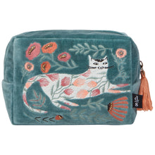 Load image into Gallery viewer, Catbloom Embroidered Pouch