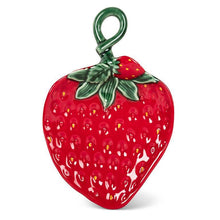 Load image into Gallery viewer, Strawberry &amp; Leaf Plate - 8.5"

