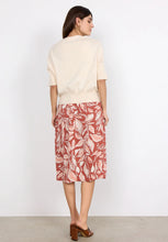 Load image into Gallery viewer, Short Sleeve Dolman Cardi - Off White (Soya Concept)
