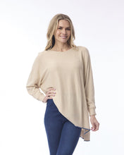 Load image into Gallery viewer, Oversize Light Knit Top - Natural (Orientique)
