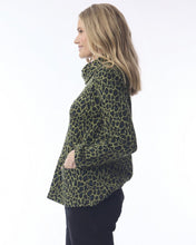 Load image into Gallery viewer, Jacquard Spots Cowl - Green Mix (Orientique)
