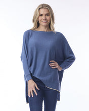 Load image into Gallery viewer, Oversize Light Knit Top - Denim (Orientique)
