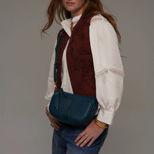Load image into Gallery viewer, ESPE Lottie Crossbody - Blue
