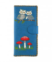 Load image into Gallery viewer, Embroidered Owl Long Wallet - blue &amp; black
