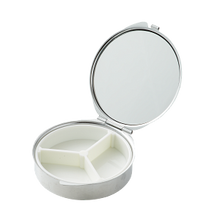 Load image into Gallery viewer, Sea Turtle Pill Box
