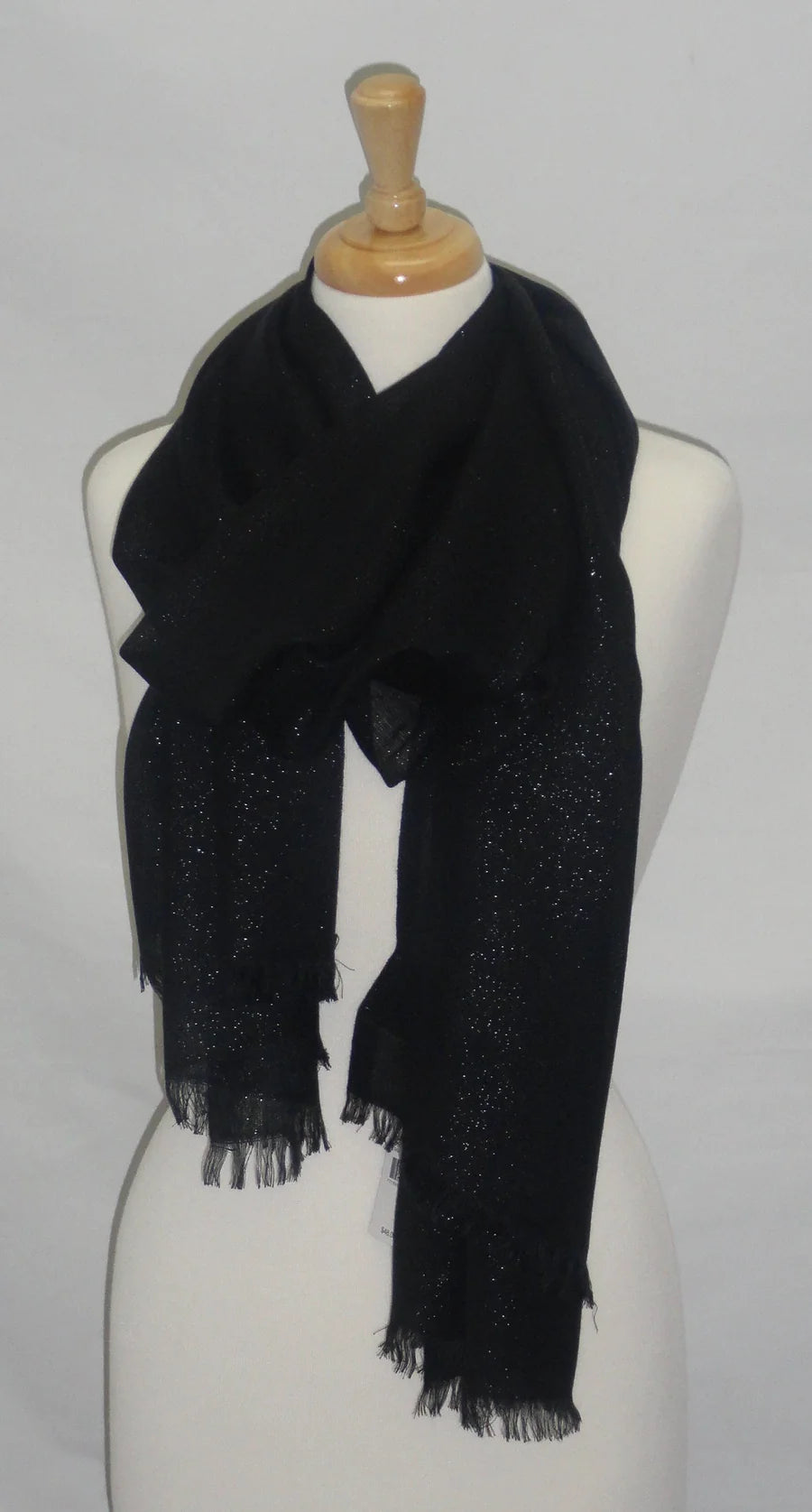 Shimmer Wrap - Black (V Fraas)