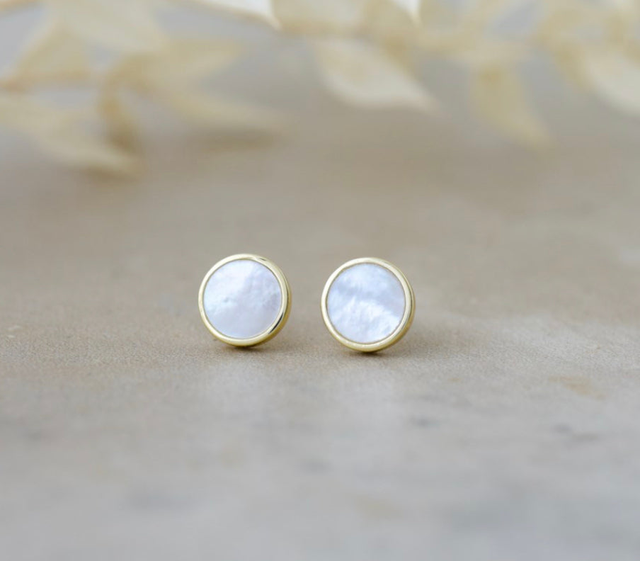 Alluring Stud - Mother of Pearl/Gold Plate