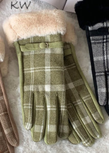 Plaid Faux Fur Cuff Glove - Kiwi