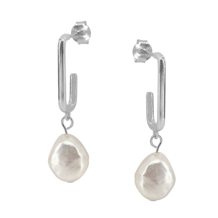 Half Hoop w/ FW Pearl Earrings