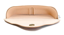 Load image into Gallery viewer, Cork Glasses Case - Daisies
