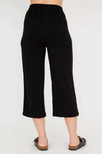 Load image into Gallery viewer, Bella Linen/Bamboo Capri - Black (Blue Sky)
