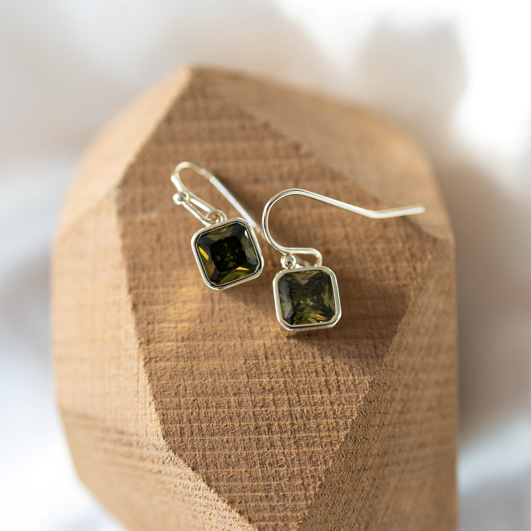 Radiance Earrings - Moss Green/Gold Plated (Glee)