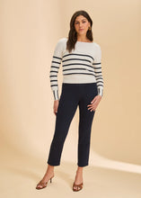 Load image into Gallery viewer, Pull-On Straight Ankle Denim Navy
