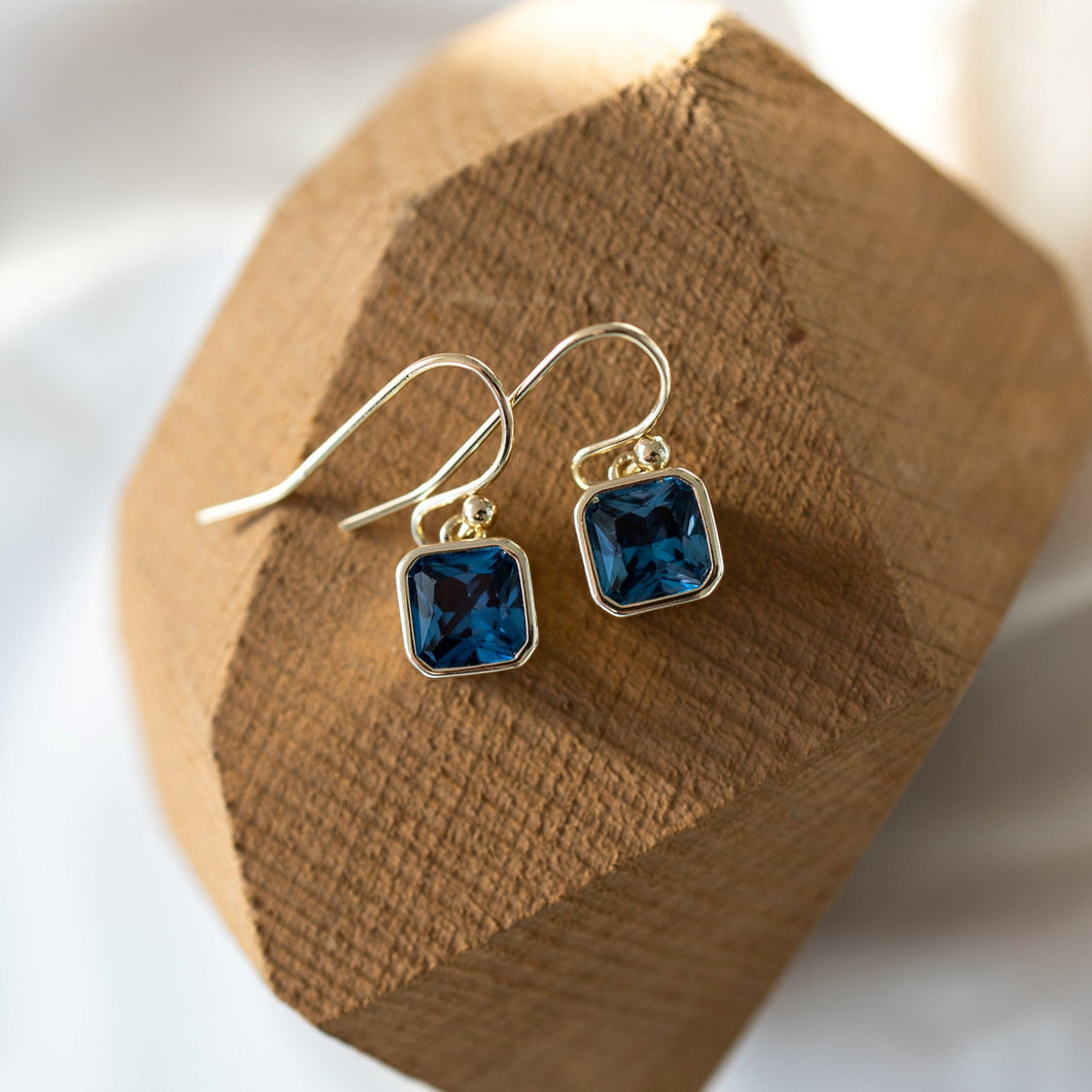 Radiance Earrings - Sky Blue/Gold Plated (Glee)