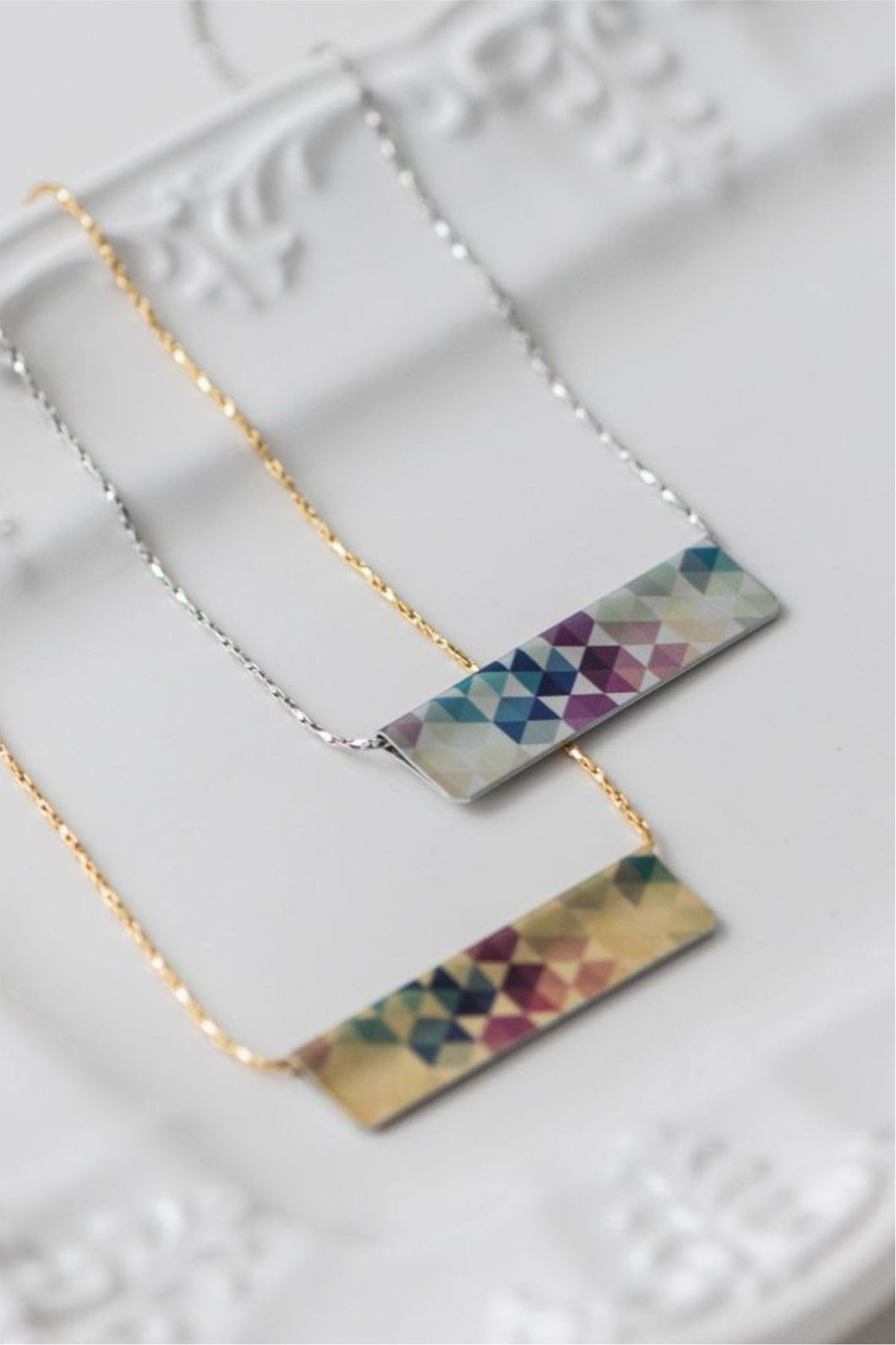 Vibrant Hex Bar Necklace - Silver - Giftologie)