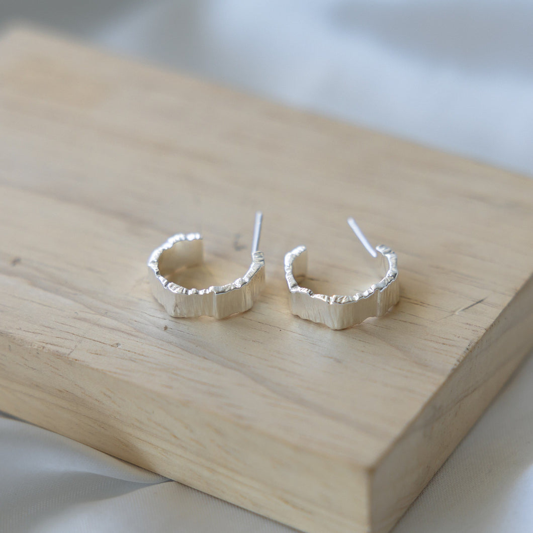 Novera Hoop - Silver Plated (Glee)