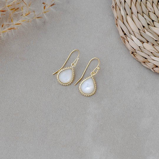 Paris Earring - Gold Plated w/ Mother of Pearl (Glee)