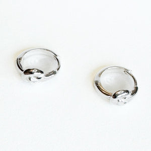 Knot Hoop - Silver (Bambu)