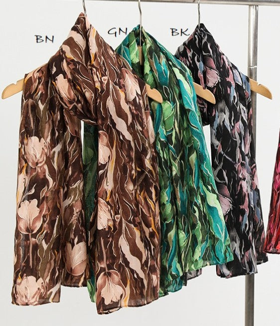Tulip Mirage Scarf w/ Gold Details - Black