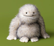 Load image into Gallery viewer, Jellycat Bretti Yeti
