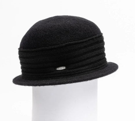Clara Ribbed Cloche -Black (Canadian Hat)