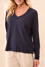 Load image into Gallery viewer, L/S V Neck Top (Tribal)

