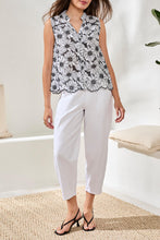 Load image into Gallery viewer, Sleeveless Stitch Floral Blouse - B&amp;W (Tribal)
