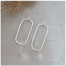 Load image into Gallery viewer, Picture Perfect Earring -gold or silver
